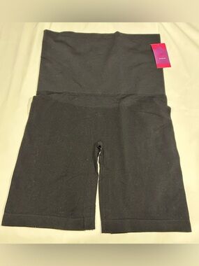 High-Waist Black Shaping shorts for Women